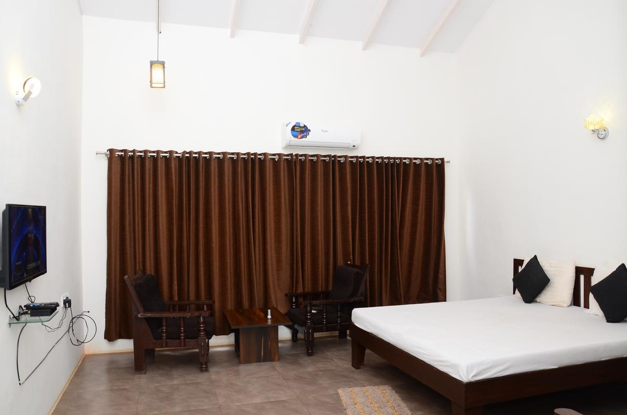 Mango Leaf Resort Mahiravani Exterior photo